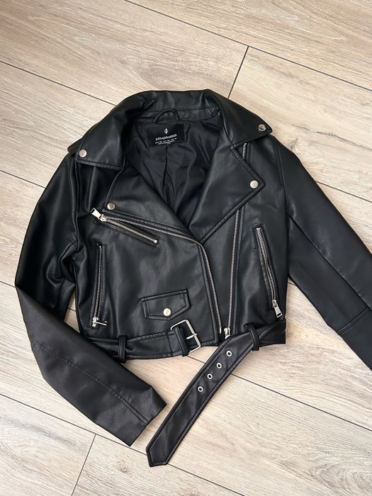 Дамско кожено яке Stradivarius