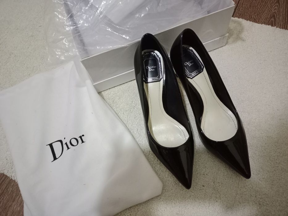 Продам туфли лодочки