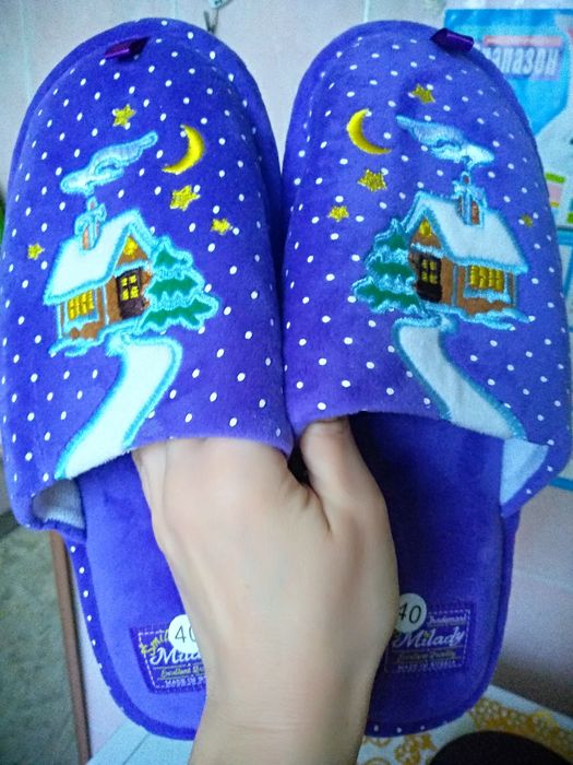 Тапочки домашние новые