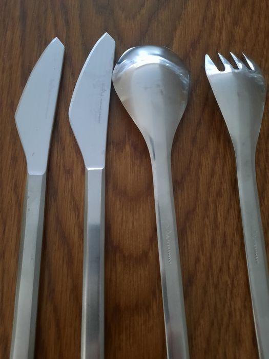 Rosenthal Studio Line tacâmuri KONTUR Stainless Satin Amboss 2090 Helmut Alder, anul 1960, 21 piese