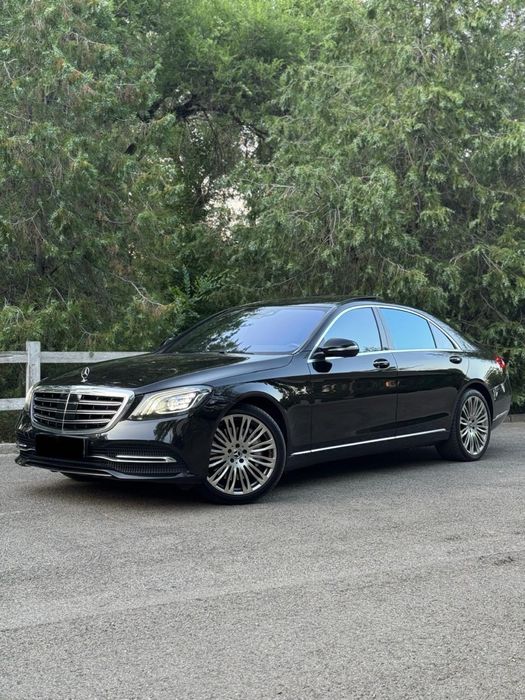 Услуги аренды автомобилей VIP-класса с водителем