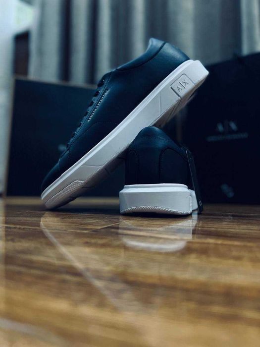 Armani exchange мужские кожаные кроссовки РАЗМЕР 44, 45