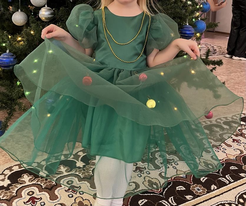 Нарядное платье детское