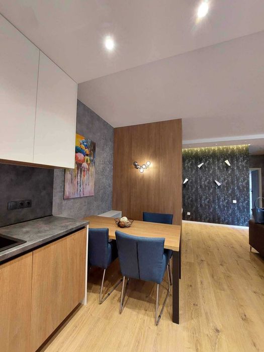 Продава се Двустаен апартамент в София, Хиподрума - 70 кв.м за 2000 €/кв.м - Снимка #2