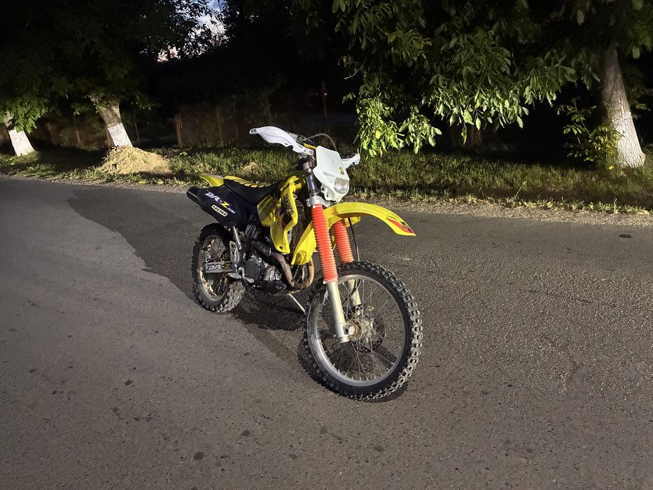 Suzuki Dr-Z SM 400