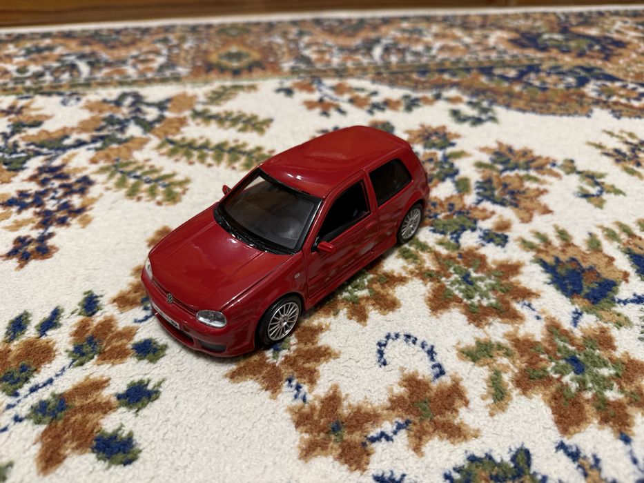 Machete BMW, Mercedes, Volkswagen, Renault 1/43 di 1/24