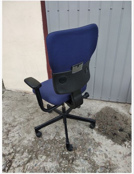 Компьютерное кресло