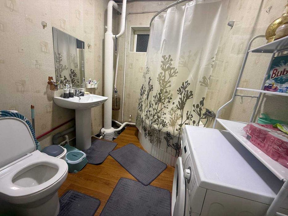 Tsentrda  jer jay satiladi. 6 sot. orientir:Kirov mektep. Ata-ana kln.