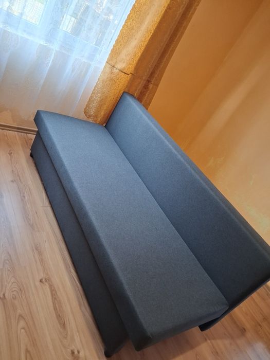 Canapea extensibilă Nouă