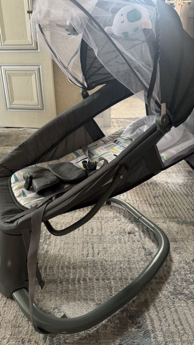 Детски шезлонг новый