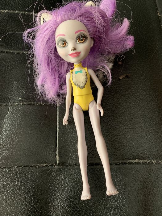 Сладка кукла и подарък още една кукла на последните снимки!