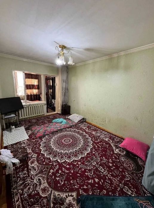 Юнусабад 18, 2в3/3/4 Продаётся кирпичный квартира