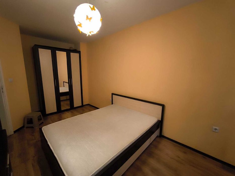 Дава се под наем Тристаен апартамент в Пловдив, Кършияка - 100 кв.м за 448.8 € - Снимка #10