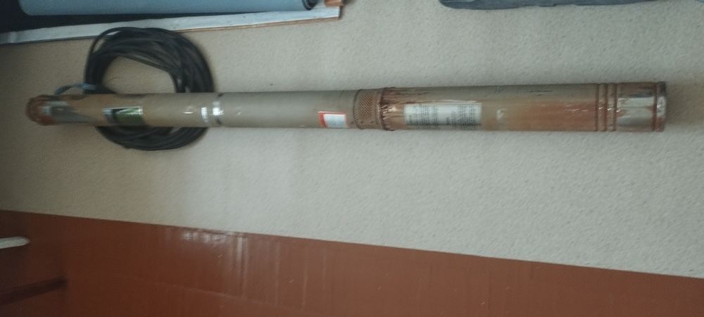 Глубинный насос на 380 в хорошем состоянии