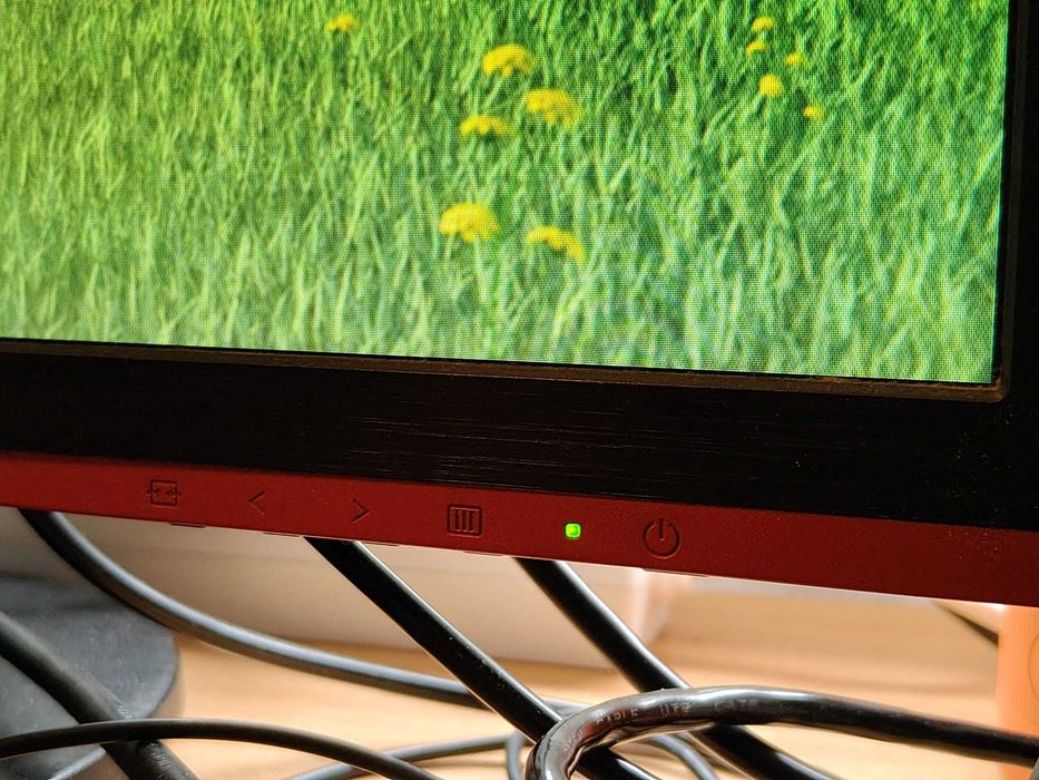 Vând Monitor AOC G2460V 24 inch TN 75hz 1920x1080 + Hdmi