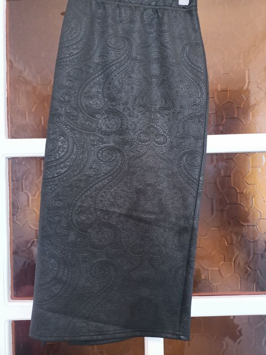 Женская одежда 64,66 размер