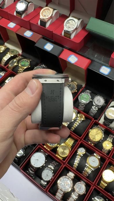 часы Hublot Big Bang Skeleton