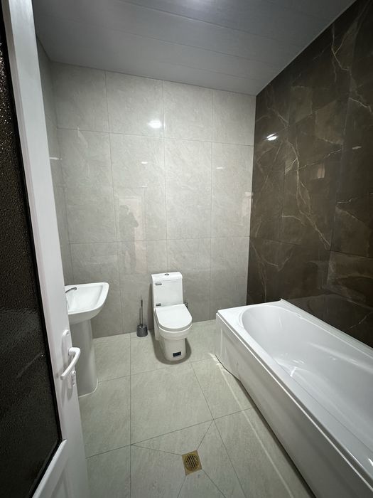 Уй сотилади  Обод махаллада