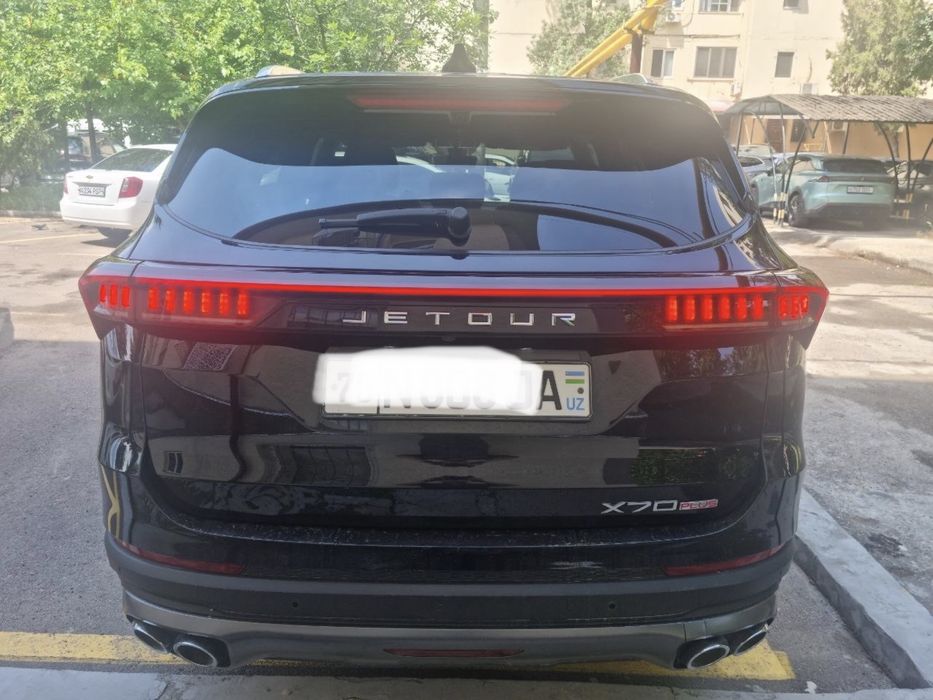 Jetour X70 plus СРОЧНО сотилади!