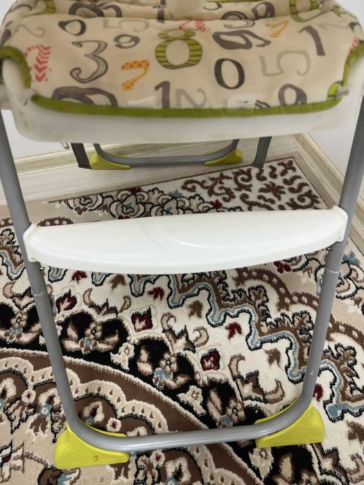 Стул для кормления ребёнка