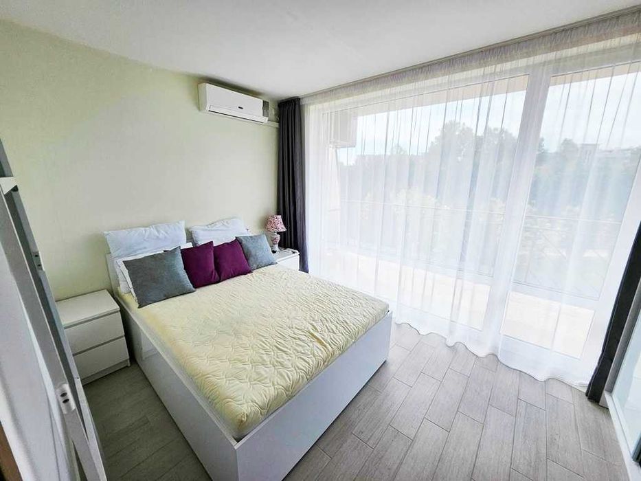 Продава се Четиристаен апартамент в к.к. Слънчев бряг - 133 кв.м за 1091 €/кв.м - Снимка #5