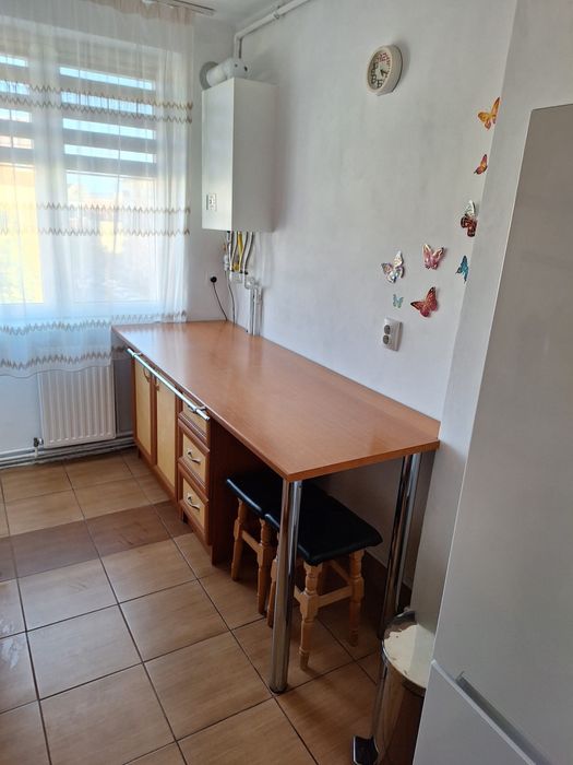 Apartament Semi-Decomandat 360€ Strada Lungă nr. 76, Sibiu, Romania