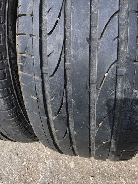 2 бр. летни гуми 235/50/18 Bridgestone AO DOT 2118 4,5 mm