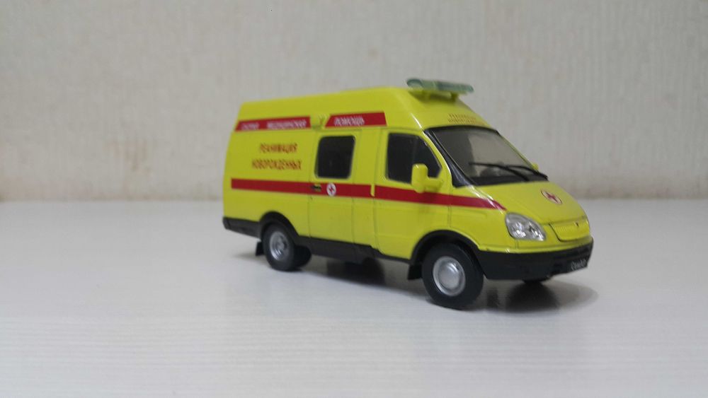 Модель в маштабе 1/43.