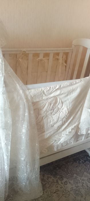 Кроватка детская