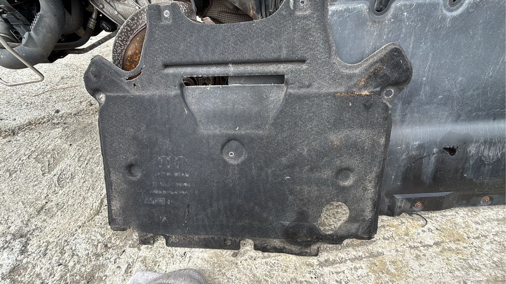 Scut motor cutie audi a4 b8 b8.5