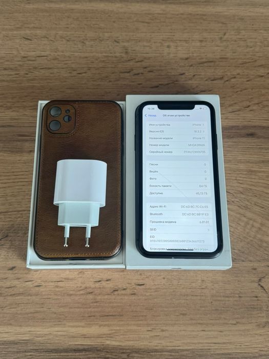 Iphone 11  64 gb акб 81%