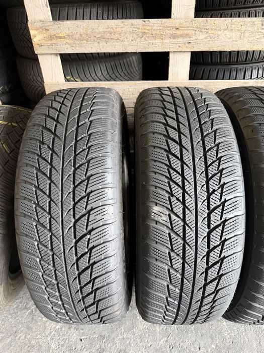 Roti Bmw X1 , X2 , Seria 2 , cod : 6856076  ,17 inch’ + anvel iarna 205/60/17 , Bridgestone , RunFlat , 6.5 mm !