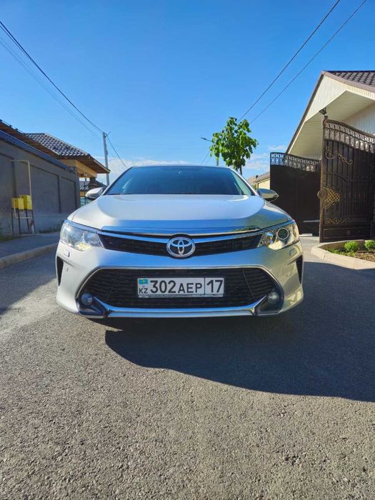 Toyota Camry 2015