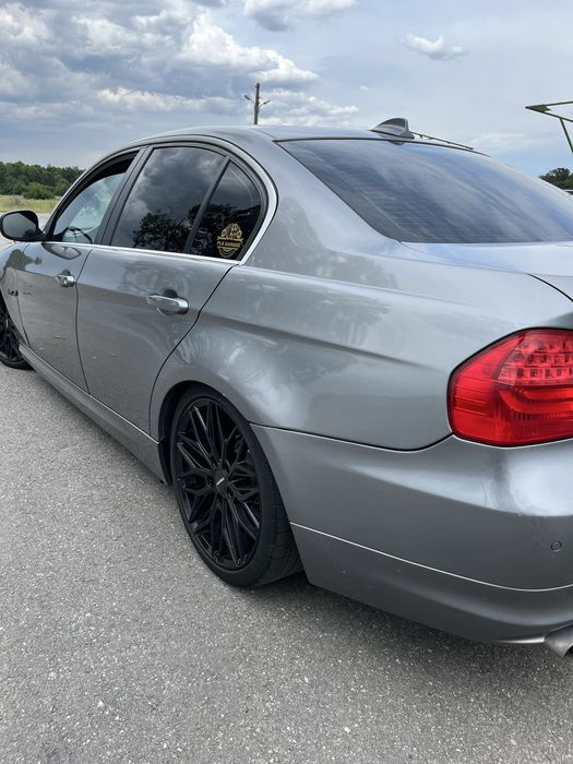 BMW 320d facelift