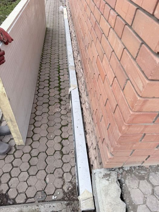 Продам Алюминивый уголок