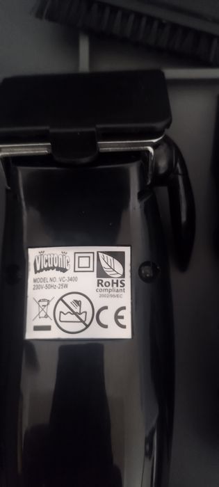 Aparate tuns parul/barba Philips și Victronic