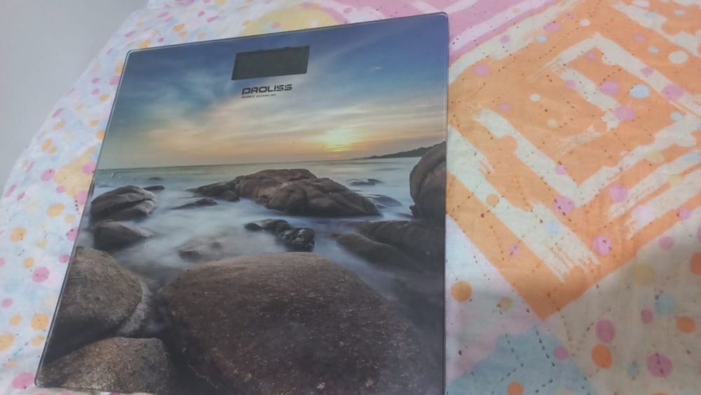 Весы в хорошем состоянии.