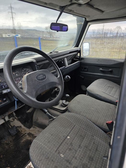 Land Rover Defender 2.5tdi Autoutilitara