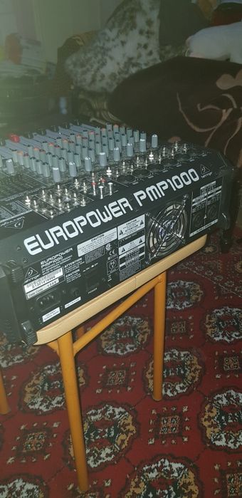 Behrenjer  Активный  Микшерный пультт