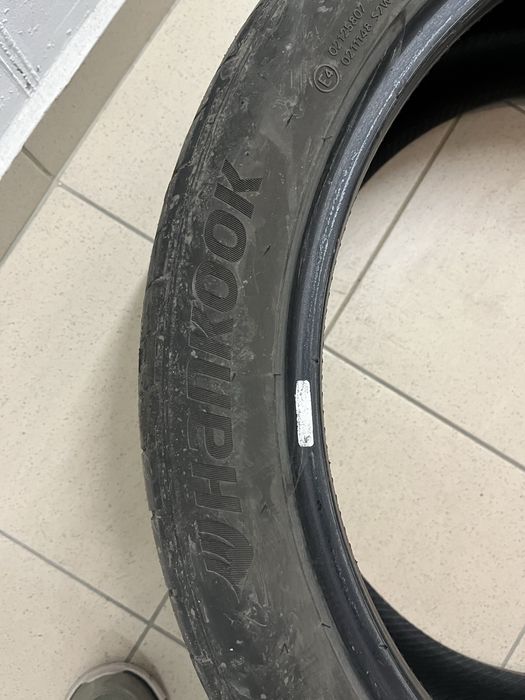 Гуми 255/40/21  и 235/45/21 Hankook