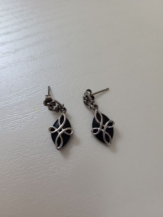 Продам серебряные серьги 925 пробы