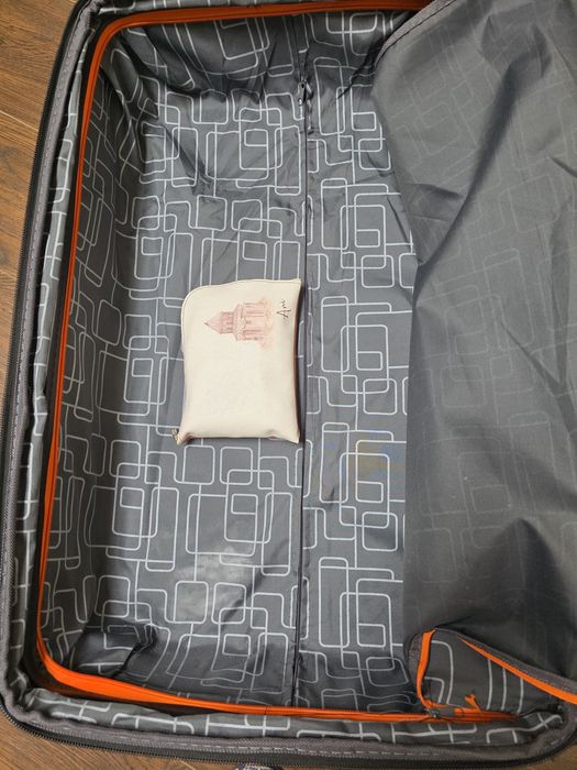 Чемодан большой ХЛ