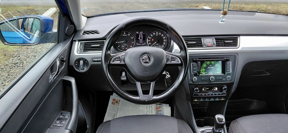 Skoda Rapid Navigatie Xenon Senzori parcare