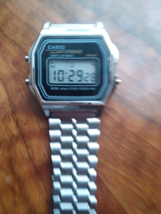 Casio soati sotiladi