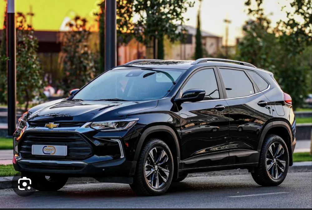 Tracker 2 premier Arenda