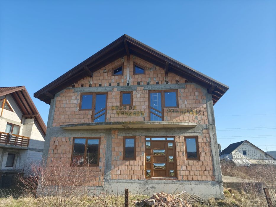 Casa de vânzare,zona Unirea