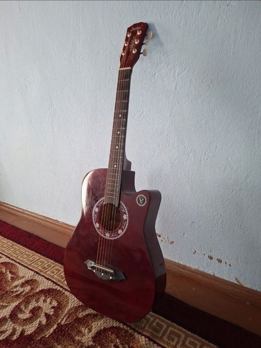 Gitara, ideal va toza
