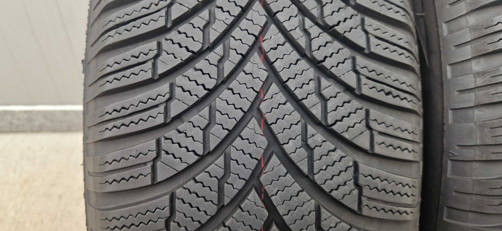 Зимни гуми 225/65 R17 FIRESTONE WINTERHAWK 4