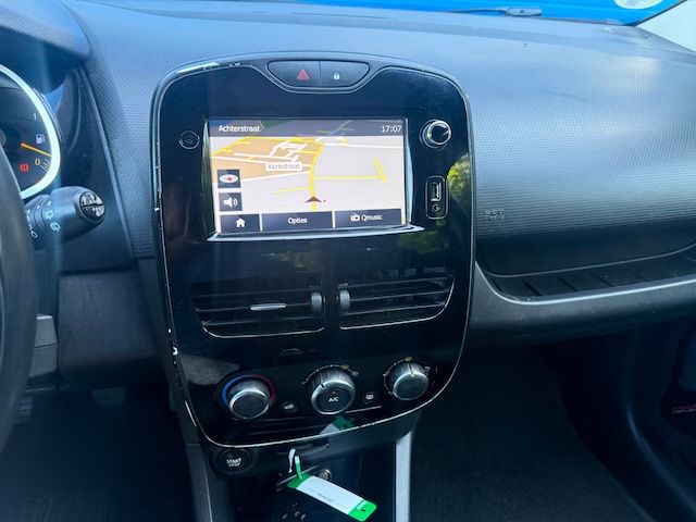 Vand Reno Clio  AN 2016 ,1 .5 D Recent adus in RO