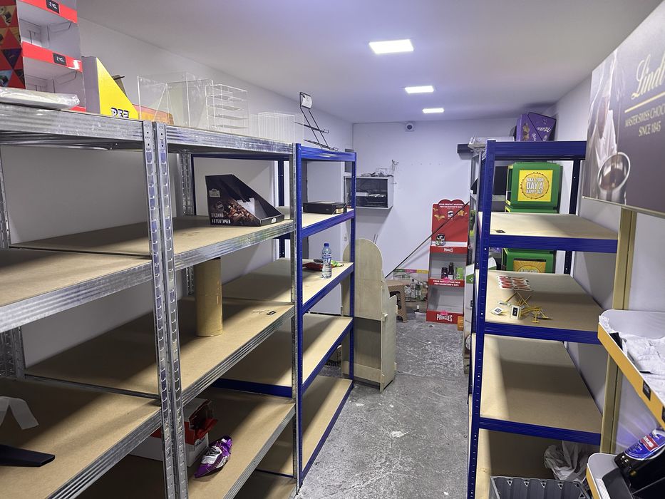 Дава се под наем Магазин в Русе, Център - 230 кв.м за 1000 € - Снимка #16